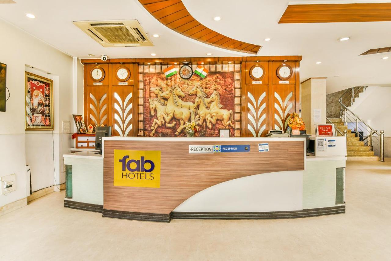 Fabhotel Sehej Inn นิวเดลี ภายนอก รูปภาพ